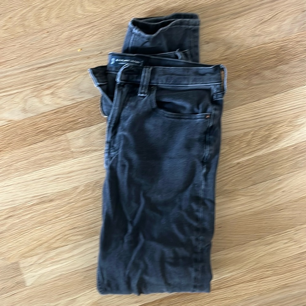 Everlane Uniform Slim 4-way stretch organic jean